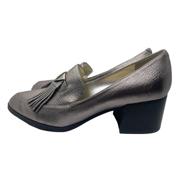 Marc Fisher Silver Pebbled Leather Heeled Loafer Style - Picture 4 of 5